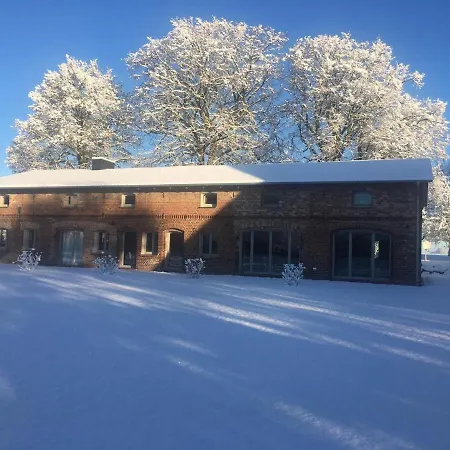 Lägenhet Alte Schmiede Mit Gutspark