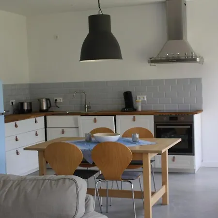 Alte Schmiede Mit Gutspark Rambin