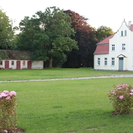 Lägenhet Alte Schmiede Mit Gutspark