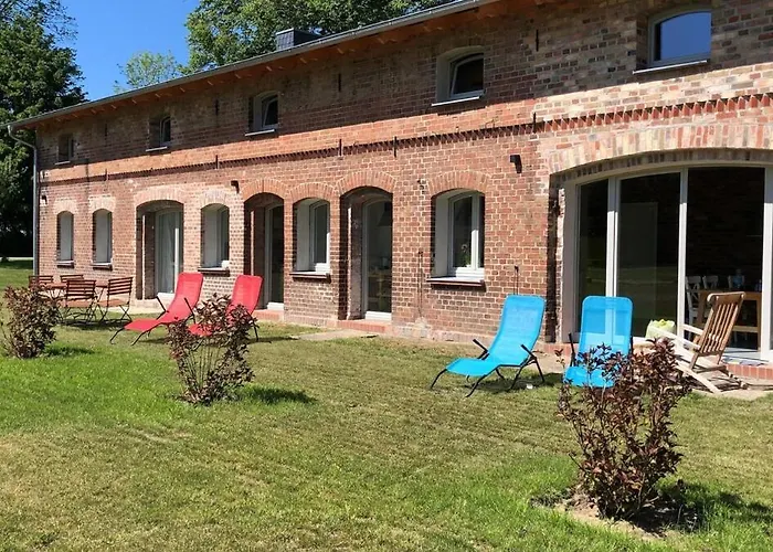 Alte Schmiede Mit Gutspark *