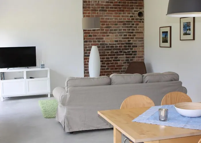 Alte Schmiede Mit Gutspark Rambin