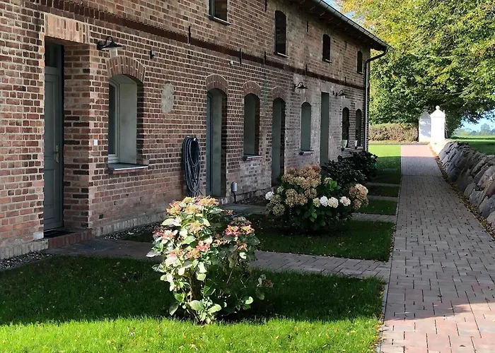 Alte Schmiede Mit Gutspark アパート Rambin