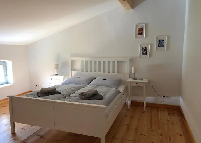 Alte Schmiede Mit Gutspark *