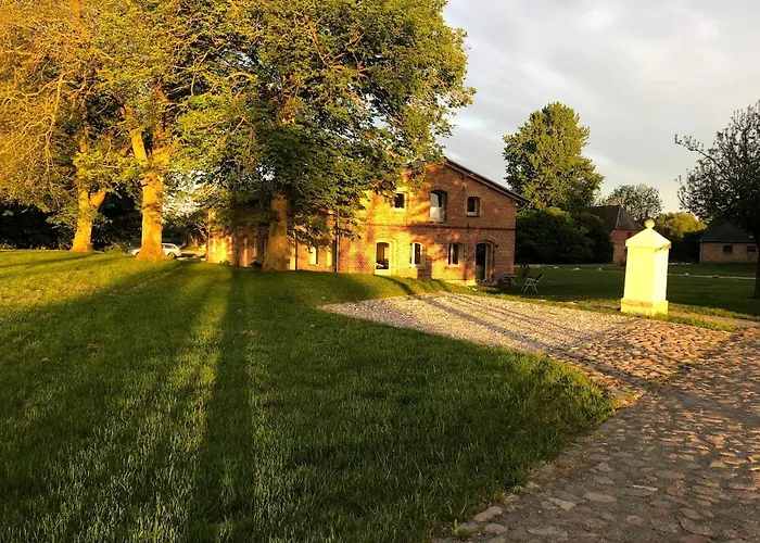 Alte Schmiede Mit Gutspark アパート Rambin