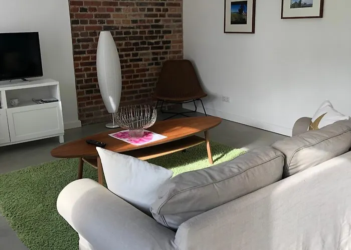 Alte Schmiede Mit Gutspark