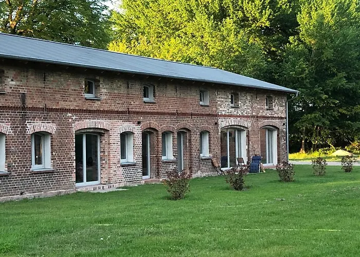 Alte Schmiede Mit Gutspark * Rambin