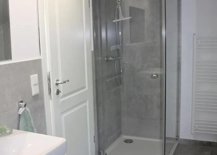 Alte Schmiede Mit Gutspark *